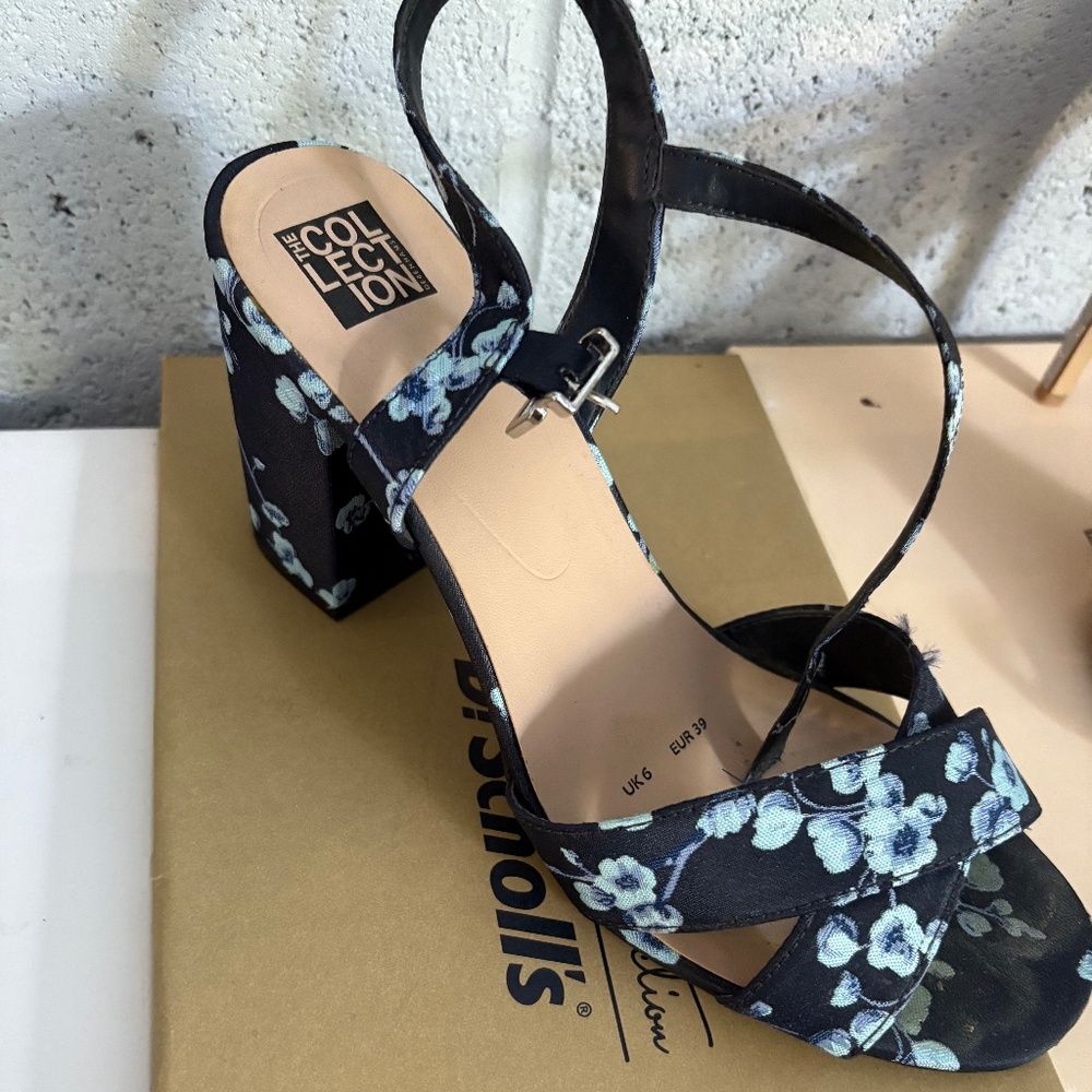UK brand Debenhams Sandals